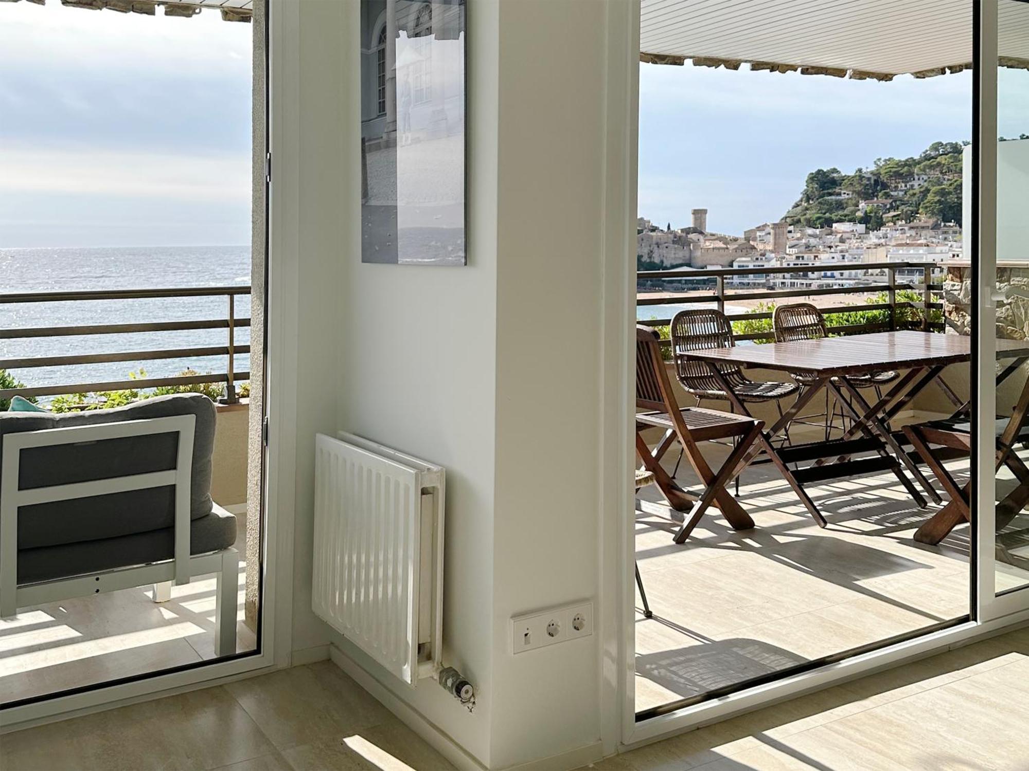 Magnificent Apartment At The Sea Front Of Tossa De Mar Zewnętrze zdjęcie